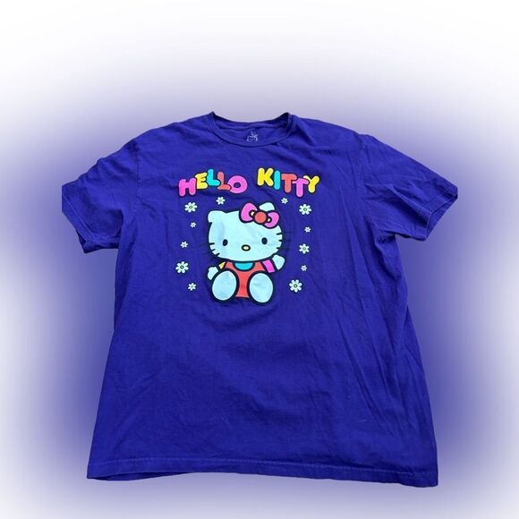 Hello Kitty Tshirt - Picture 1 of 3